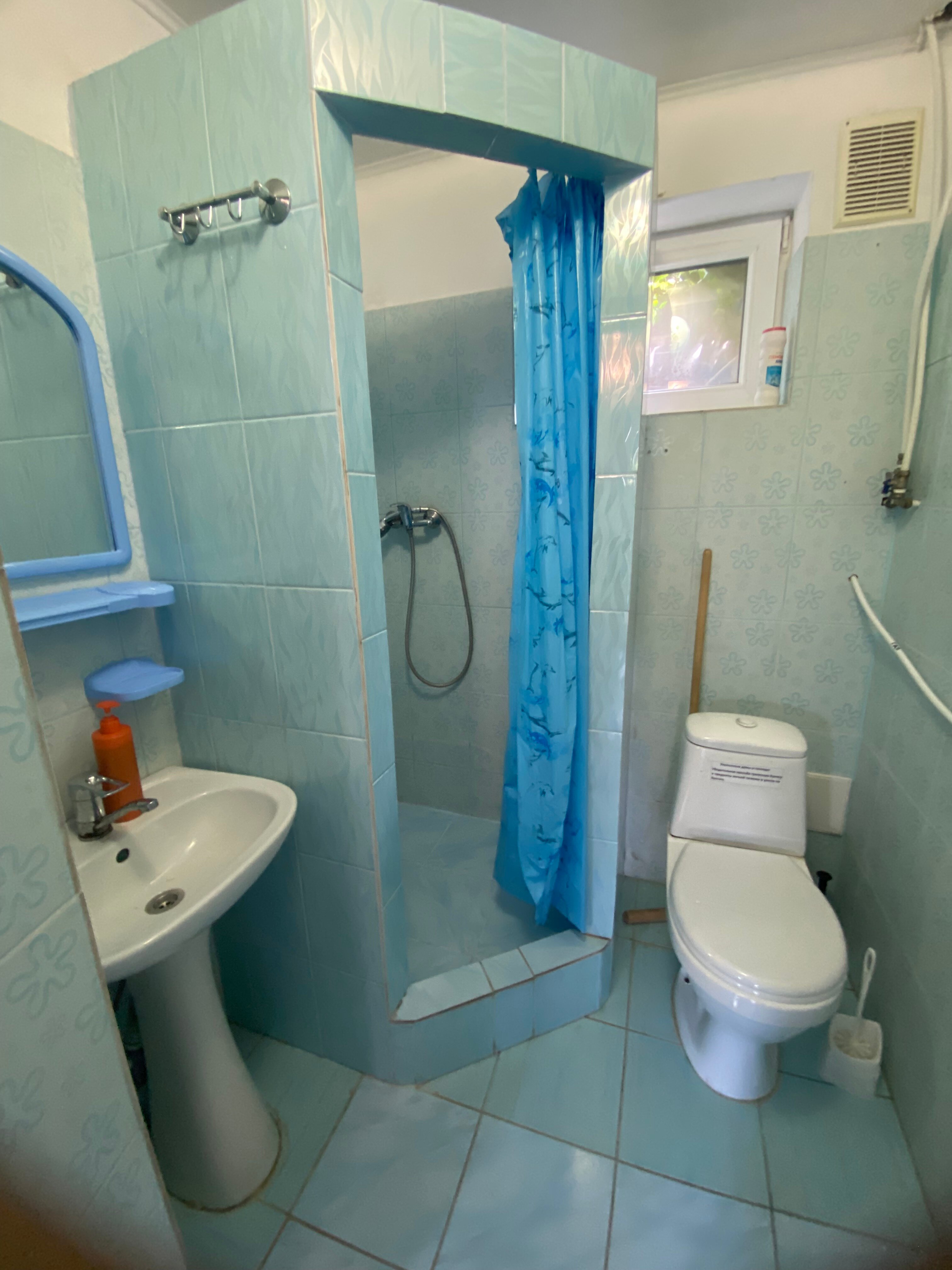 Бюджетный трехместный номер