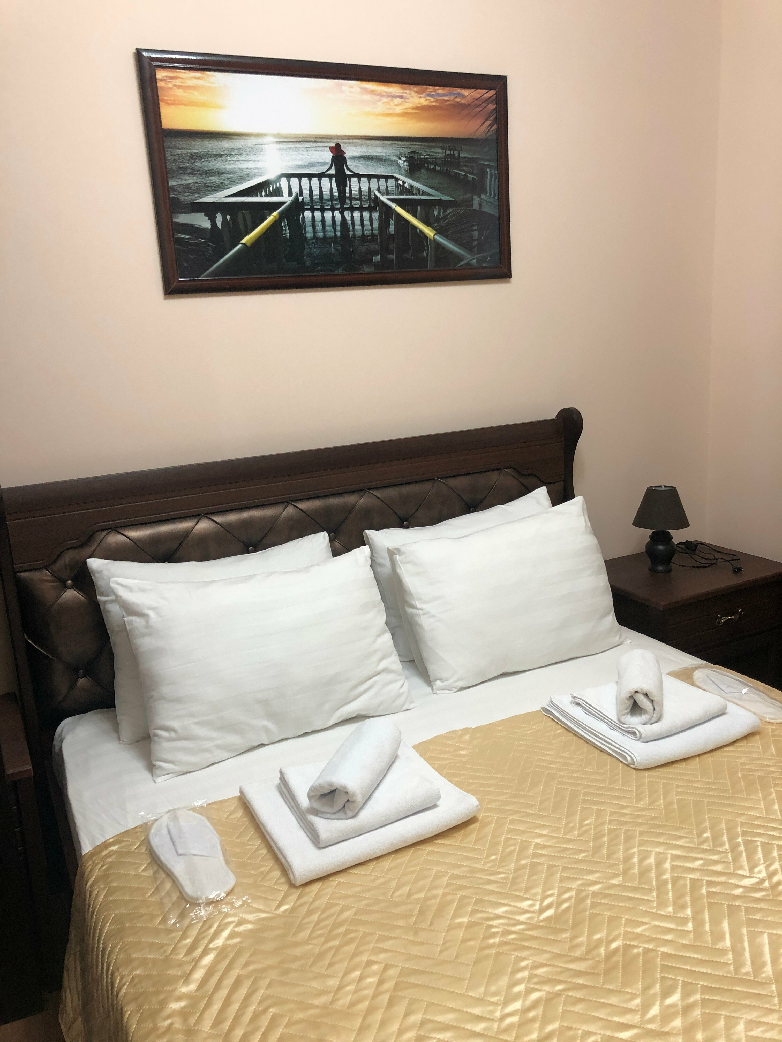 Двухкомнатный четырехместный номер Делюкс №7