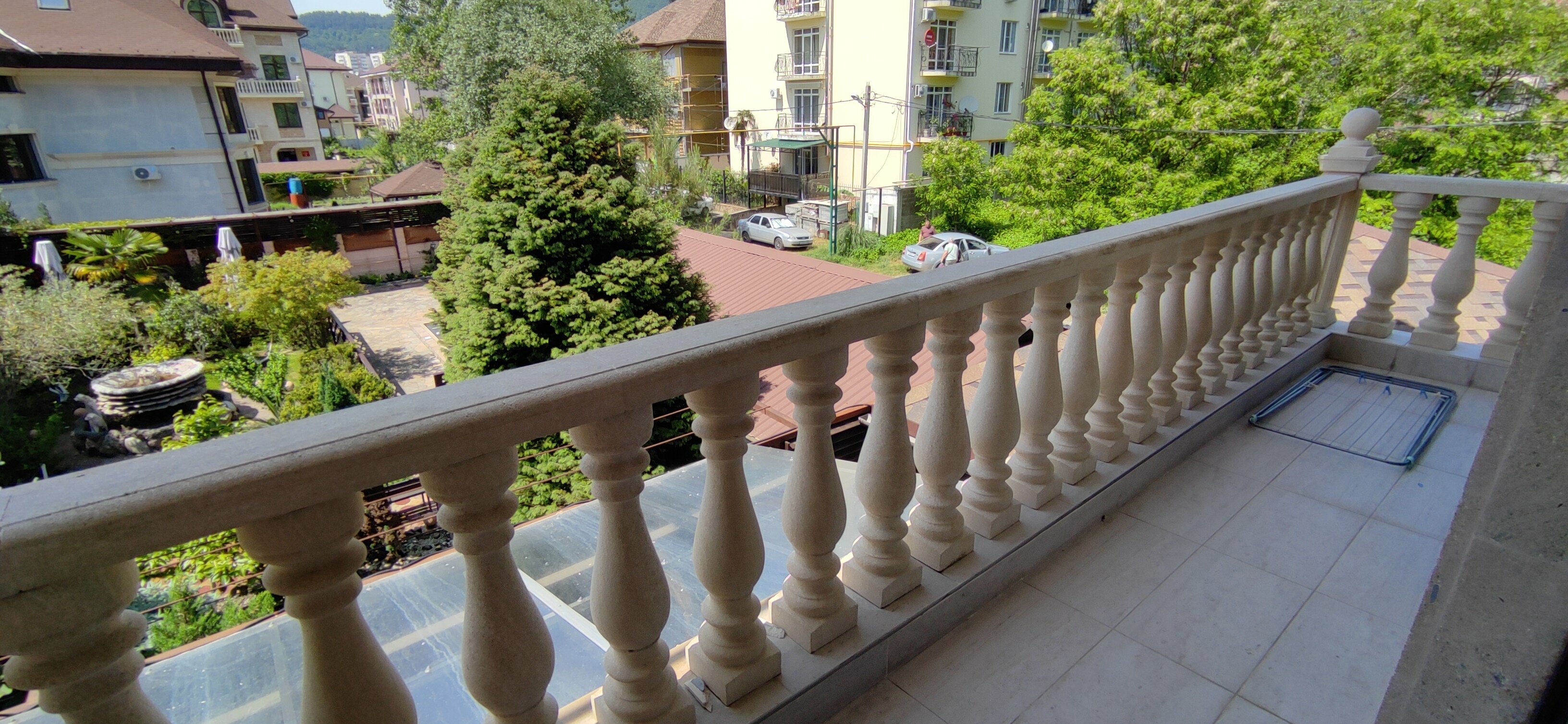 Трехместный номер с видом на сад