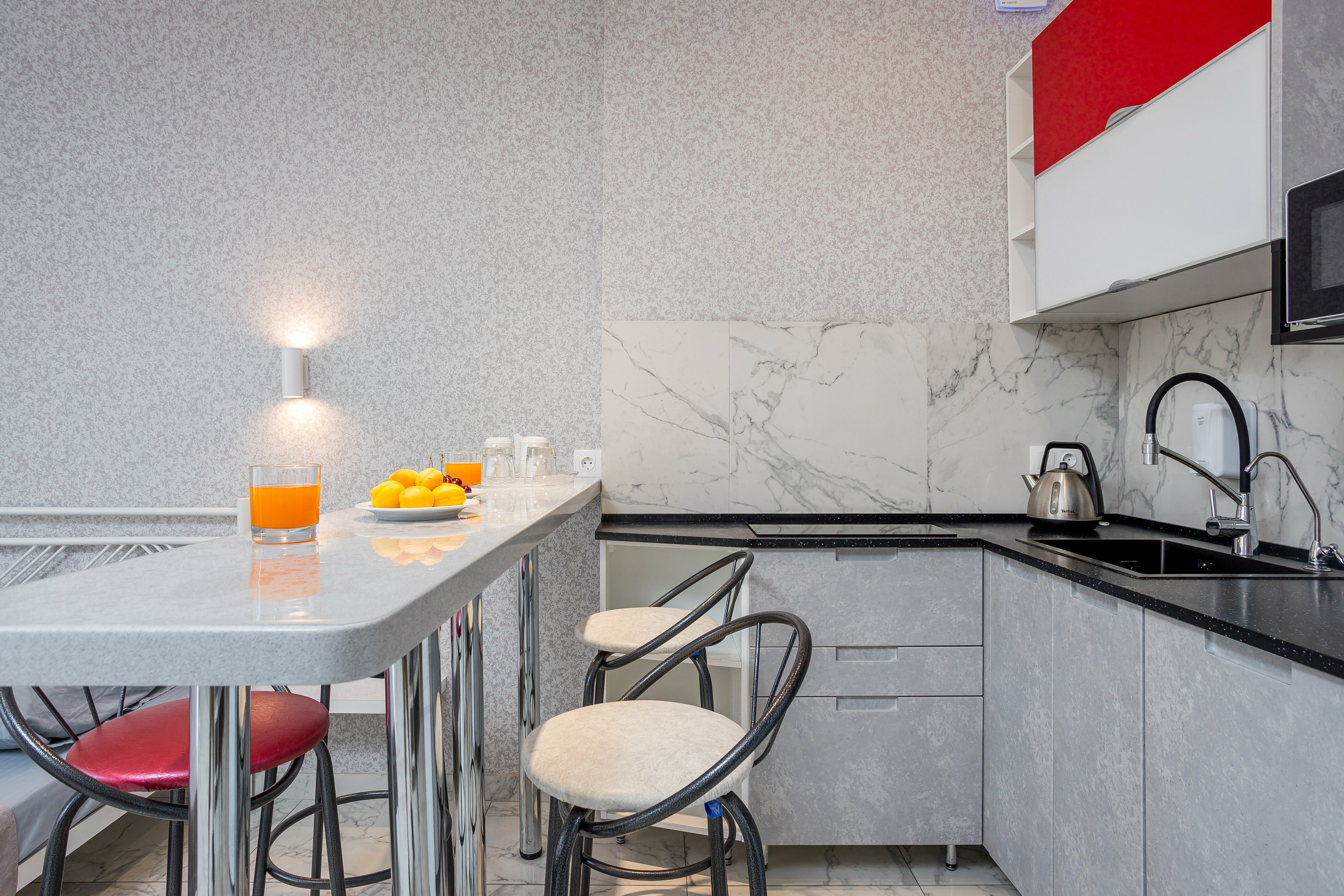 Просторный двухместный номер с 2 отдельными кроватями