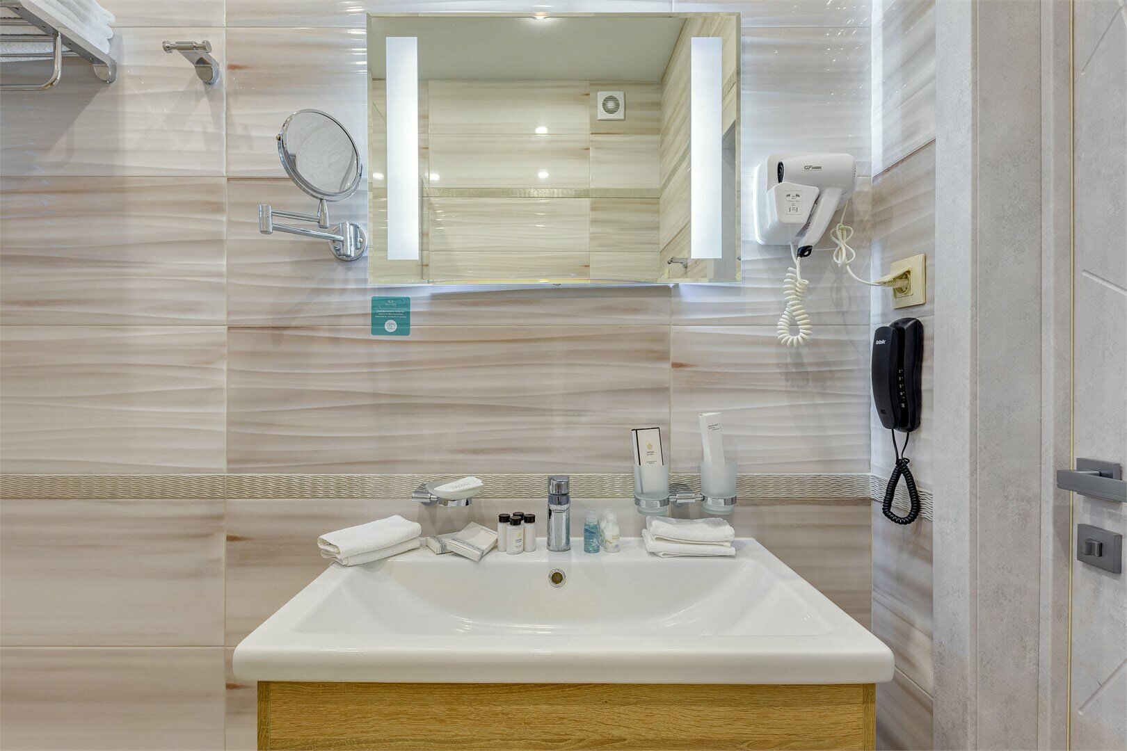 Четырехместный номер с балконом