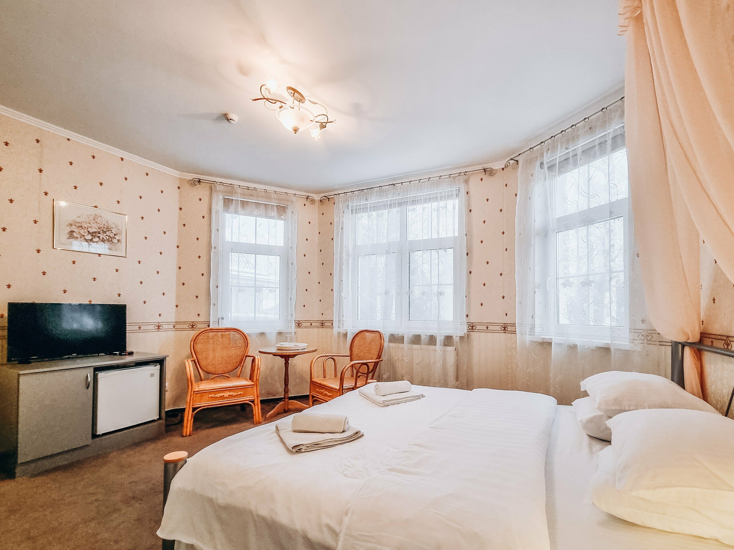 Двухместное размещение ( большая кровать)