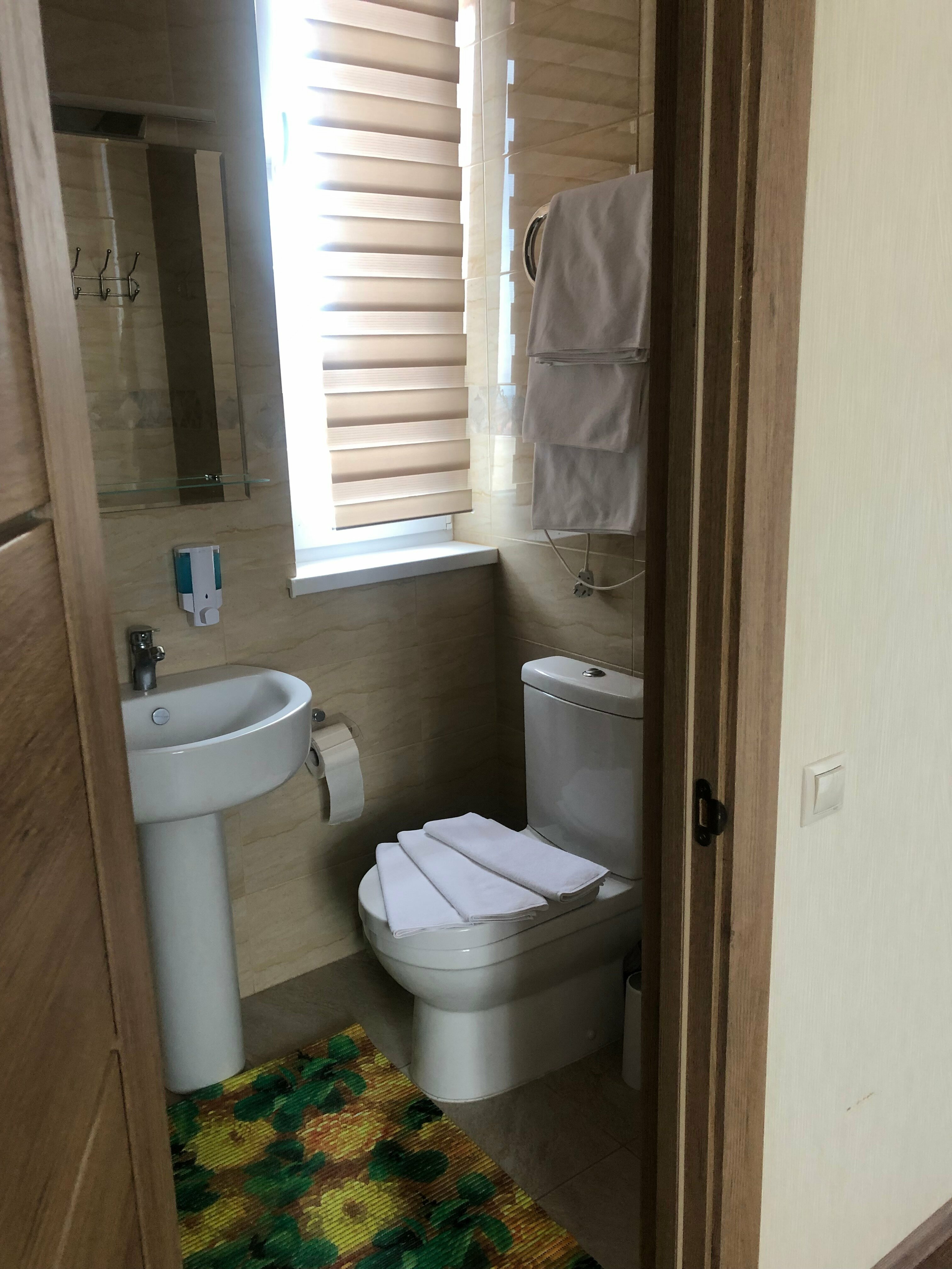 Трехместный номер с балконом