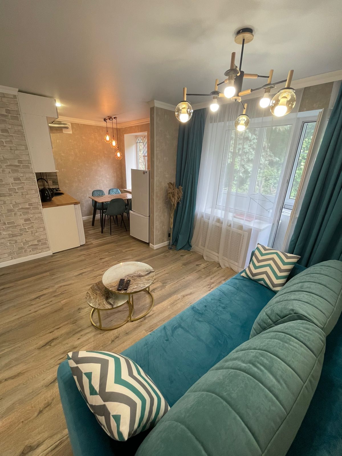 Семейный номер с балконом