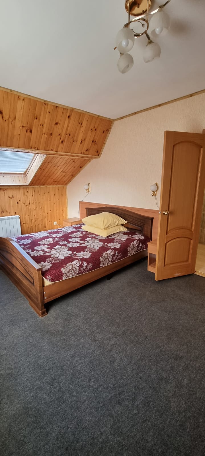 Семейный номер с балконом