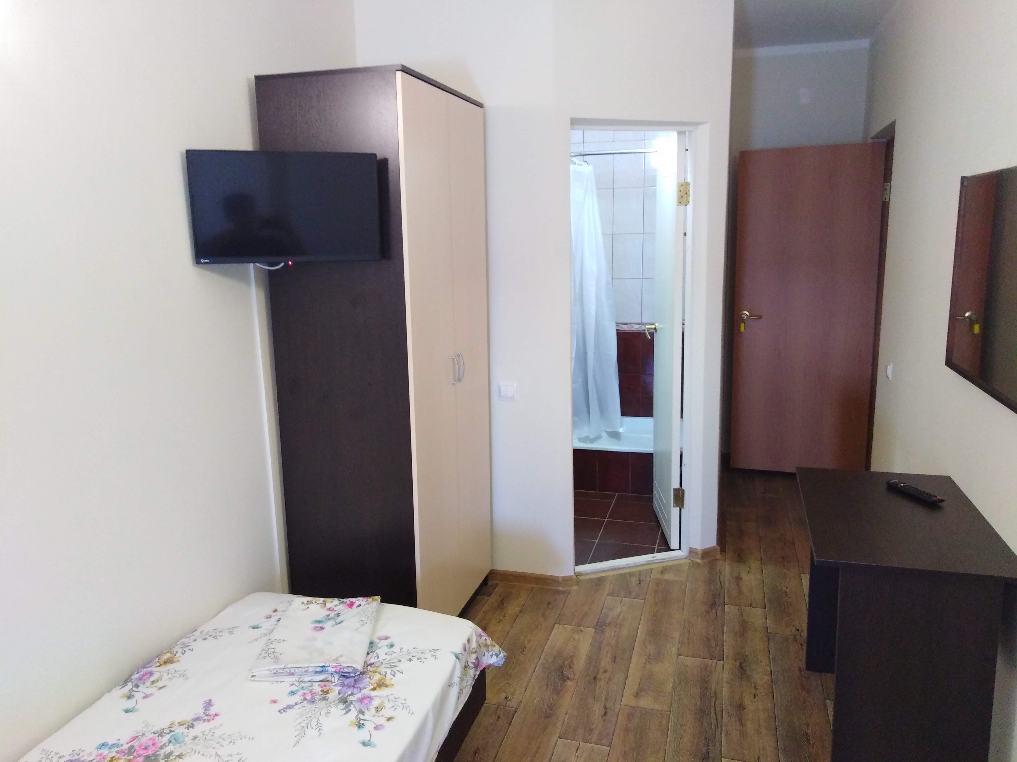 Трехместный номер с видом на море