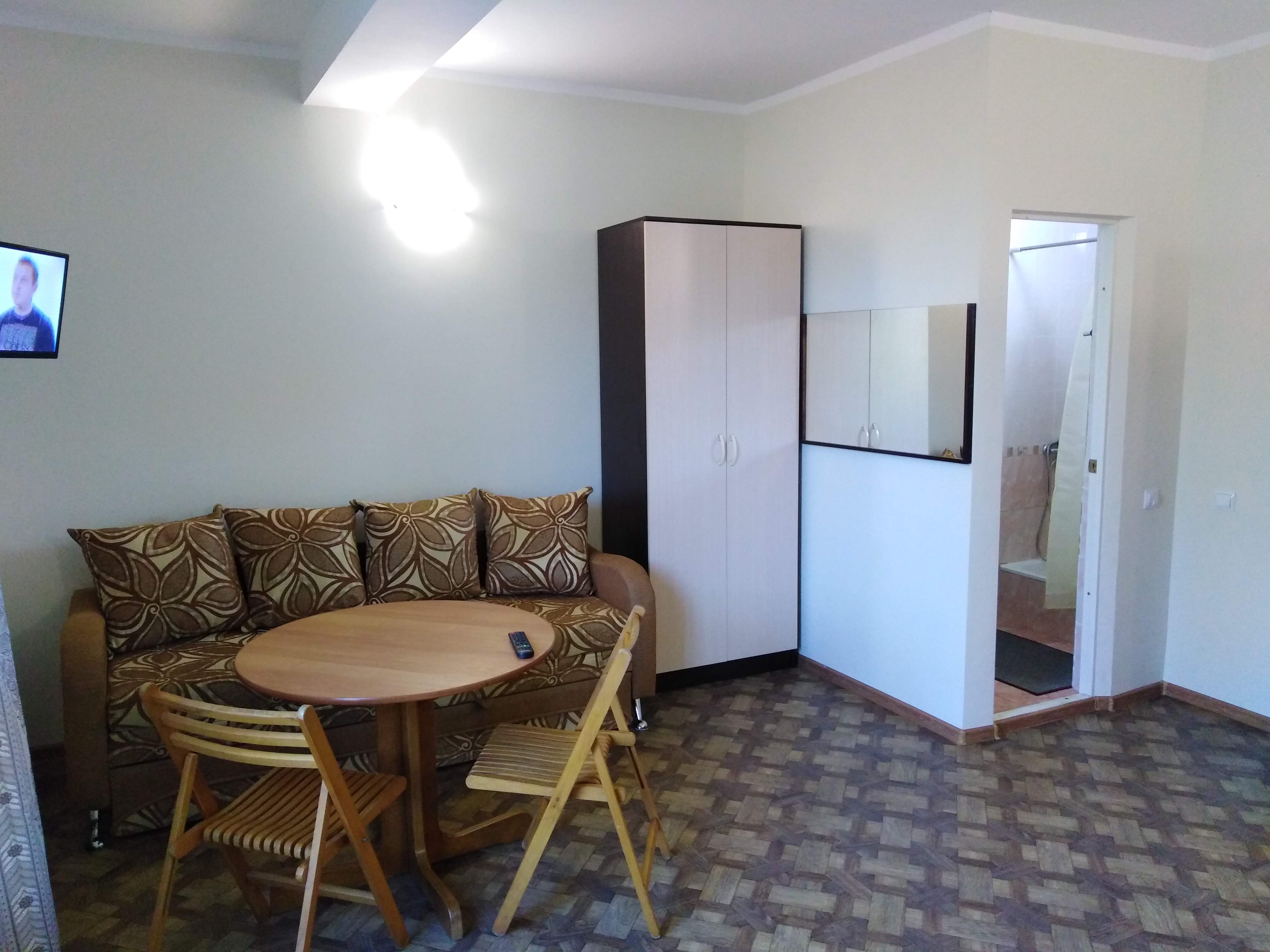 Семейный номер с видом на горы