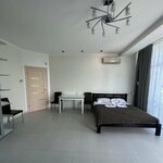 Люкс с видом на горы в Алушта на ладони