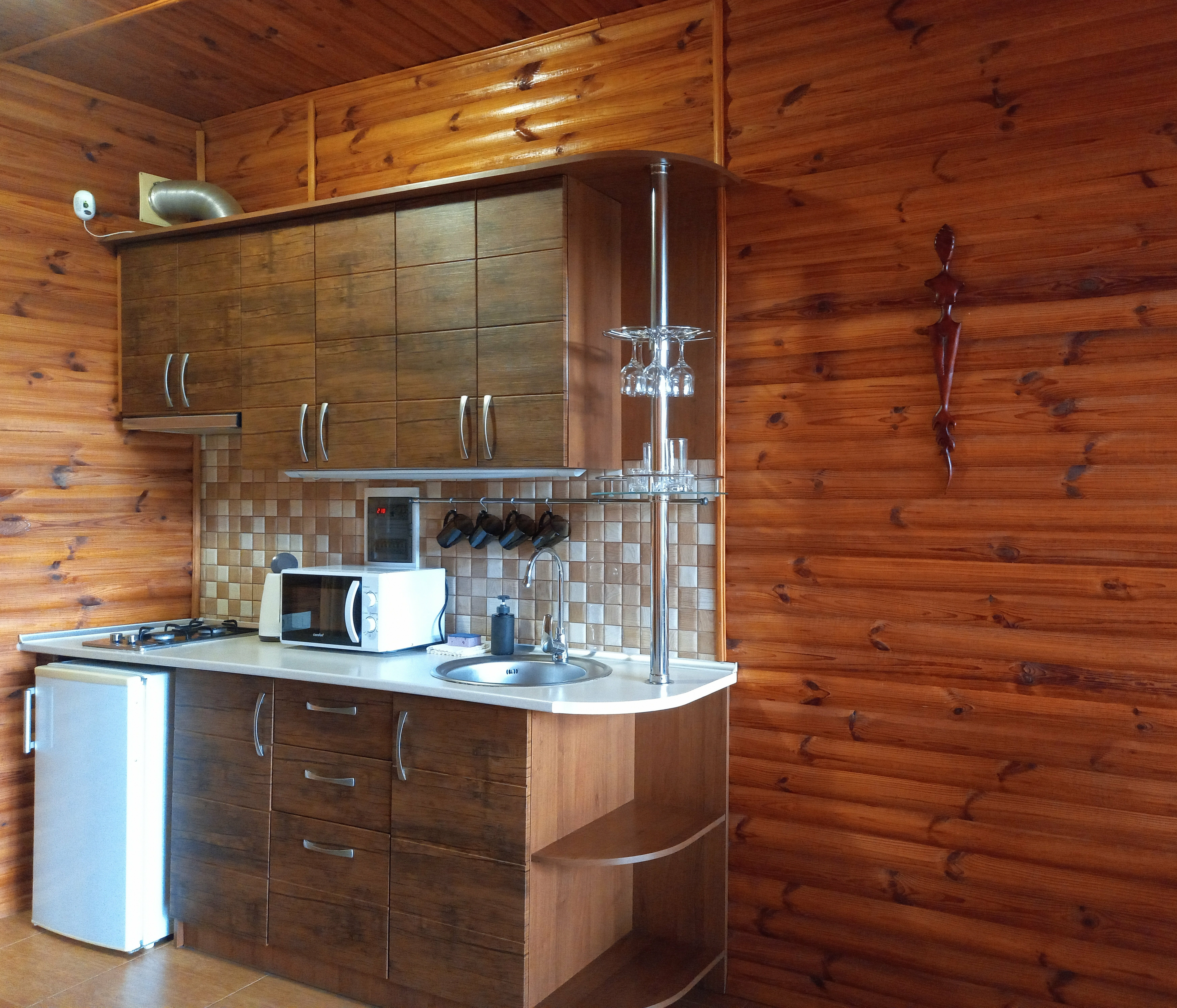 Студия сбалкономи панорамнымиокнами