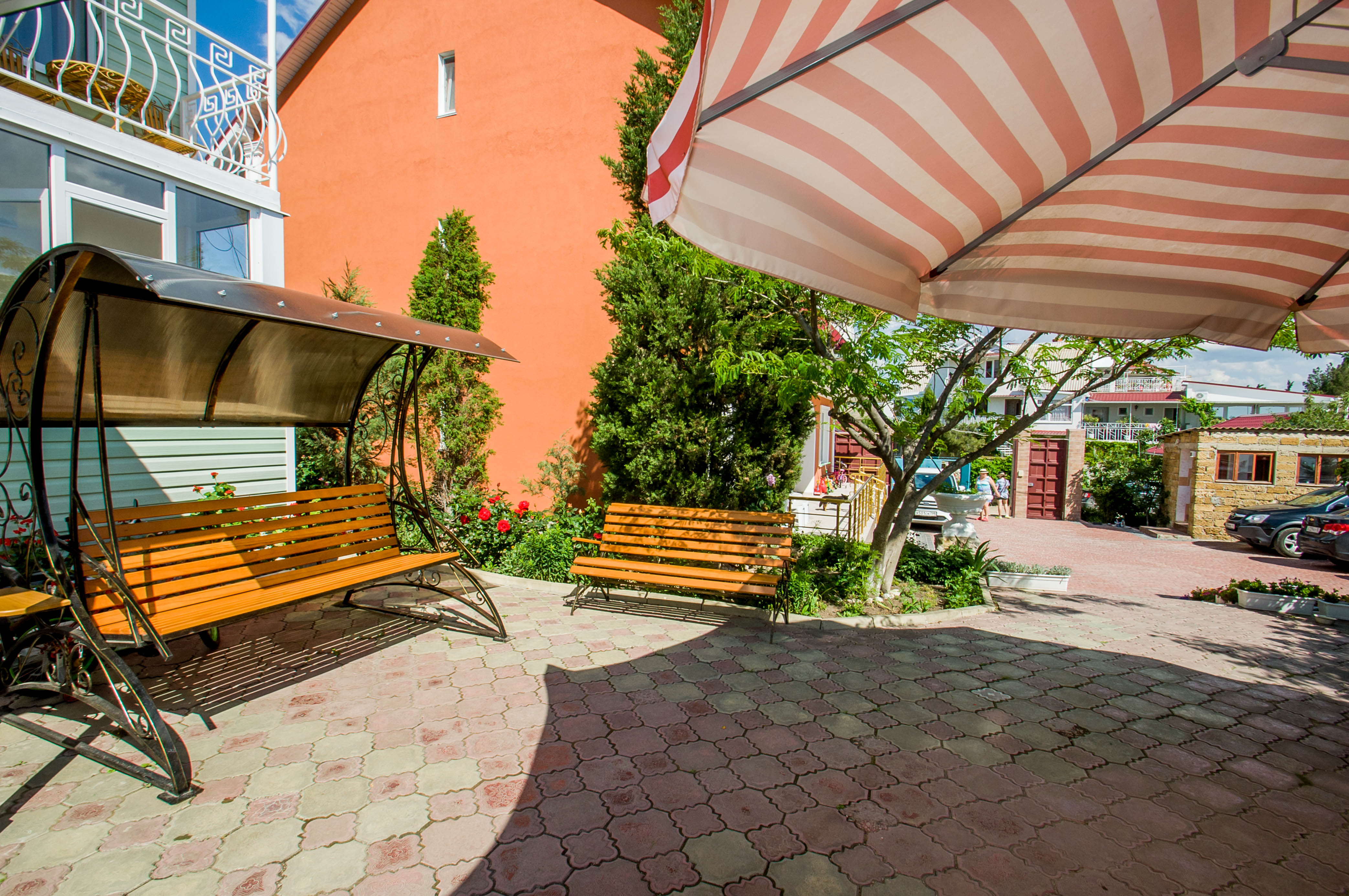 Двухместный номер Делюкс с 1 кроватью и боковым видом на море