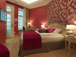 Standard Double Room, 1 Queen Bed, Inner hotel space view в Relais le Chevalier