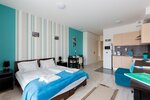 Deluxe Studio, 1 Double Bed with Sofa bed(2) в Sun Resort Apartments