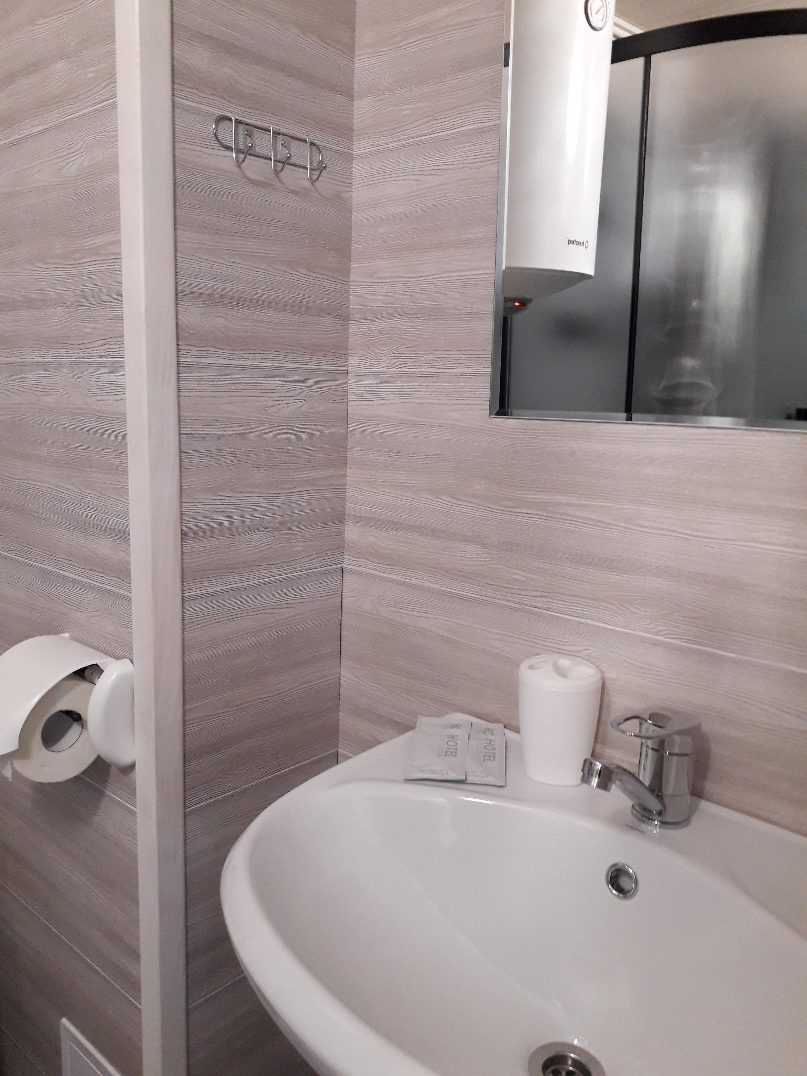 Улучшенный двухместный номер с 1 кроватью