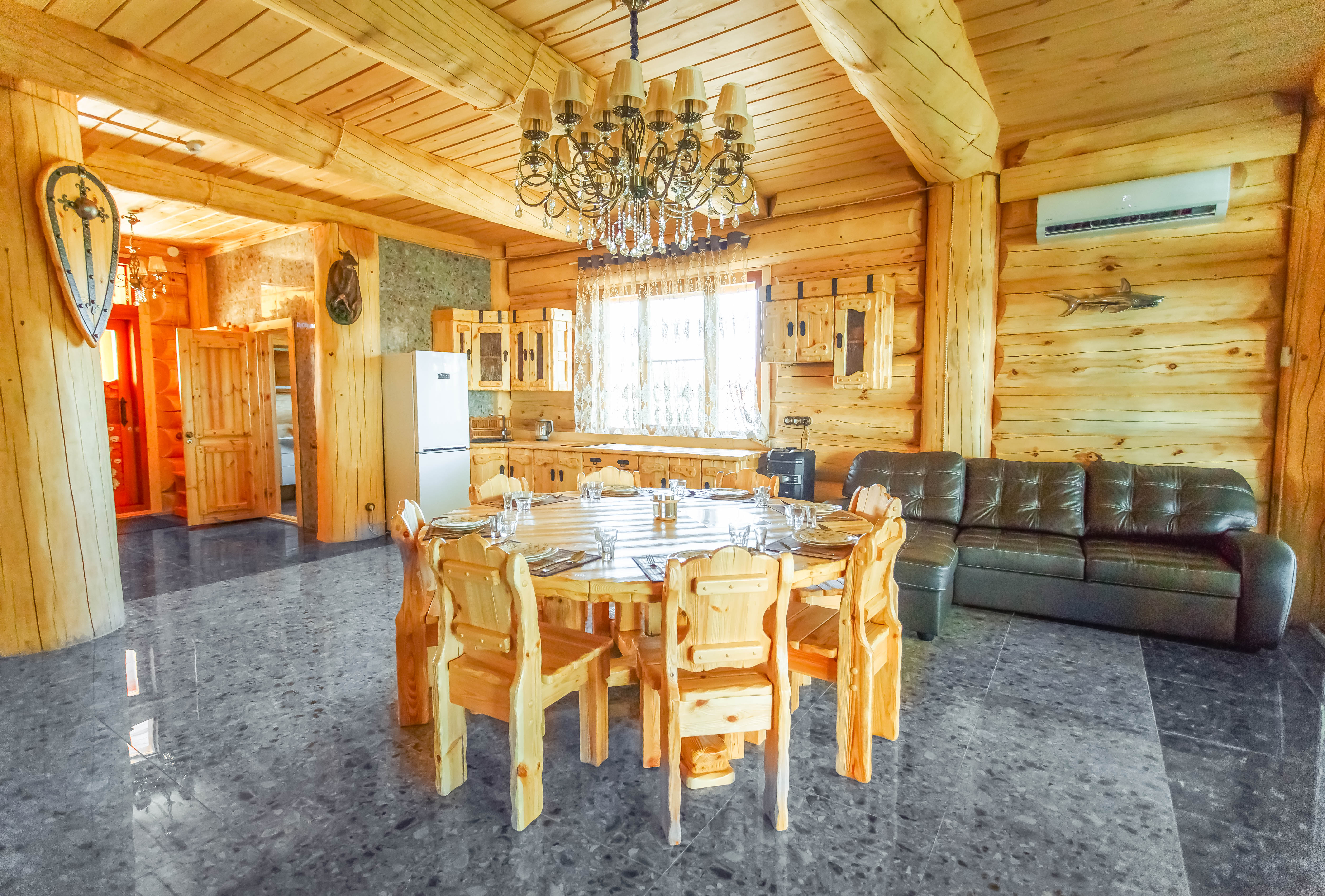 Дом с собственным бассейном