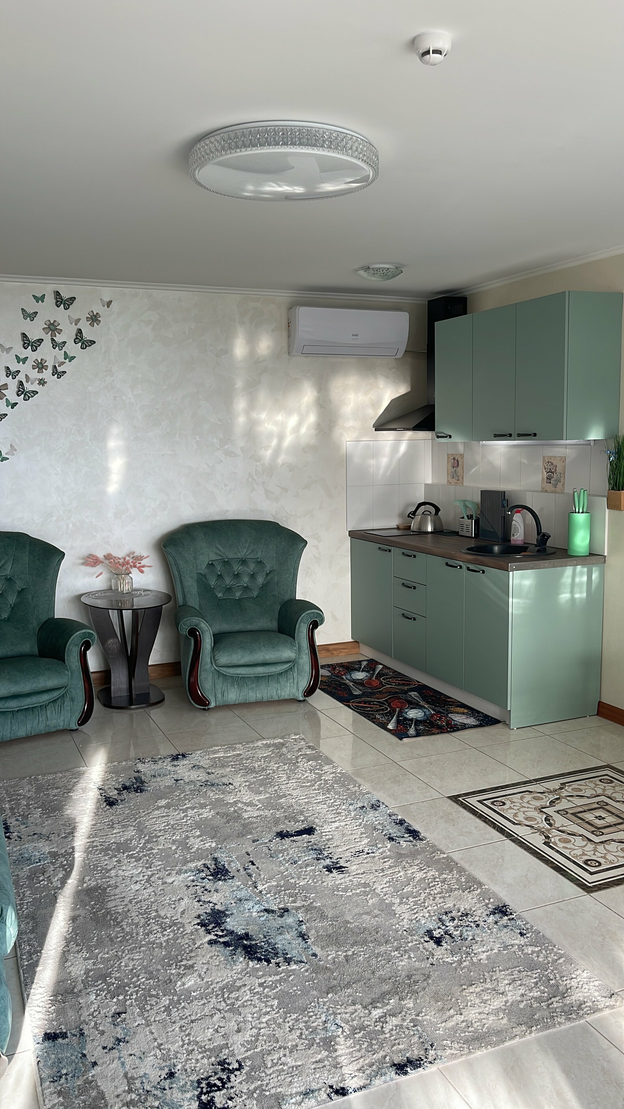 Семейный номер с террасой