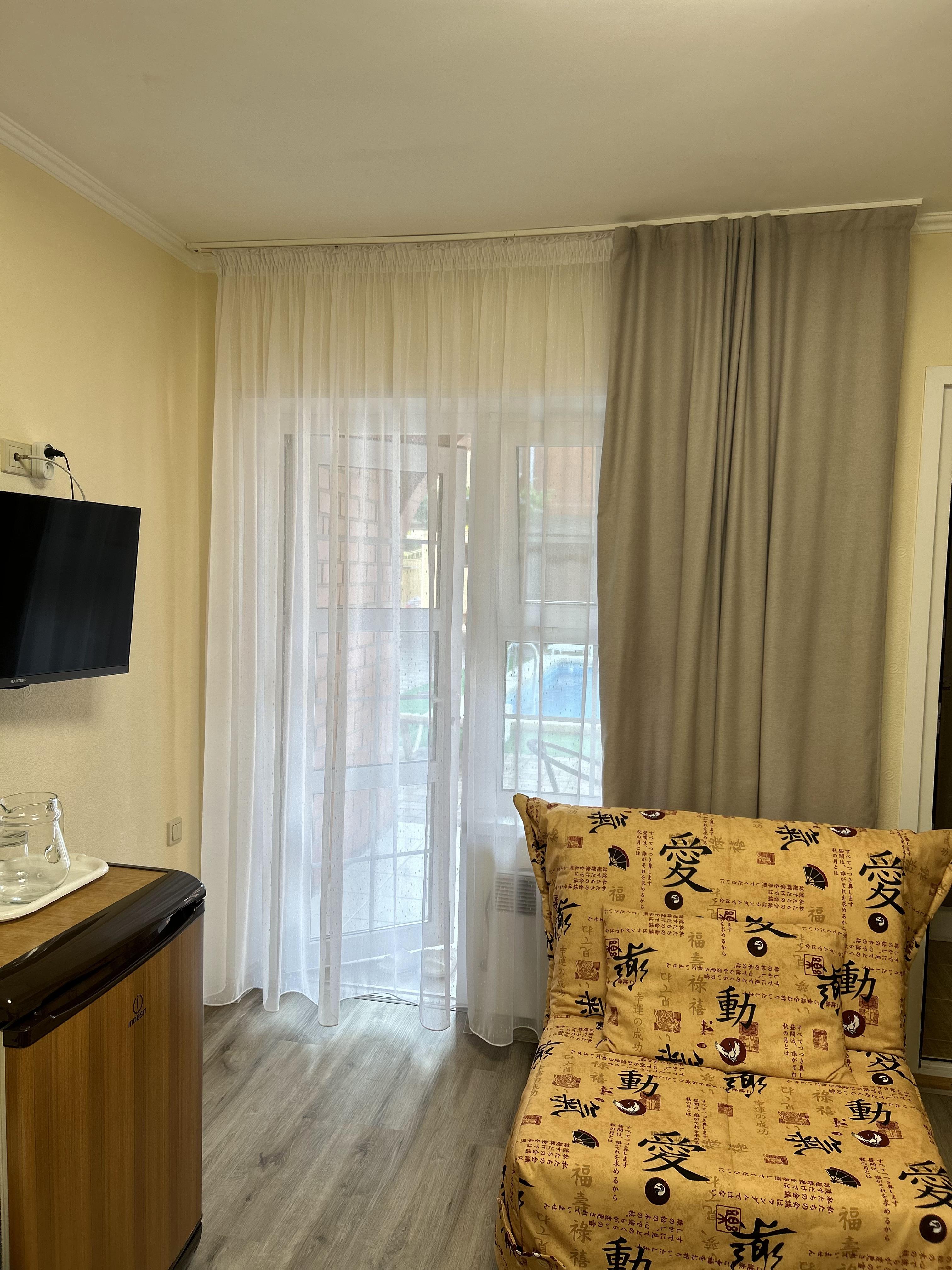 Эконом на 3-4 гостя с удобствами на два номера, балкон, вид на сад