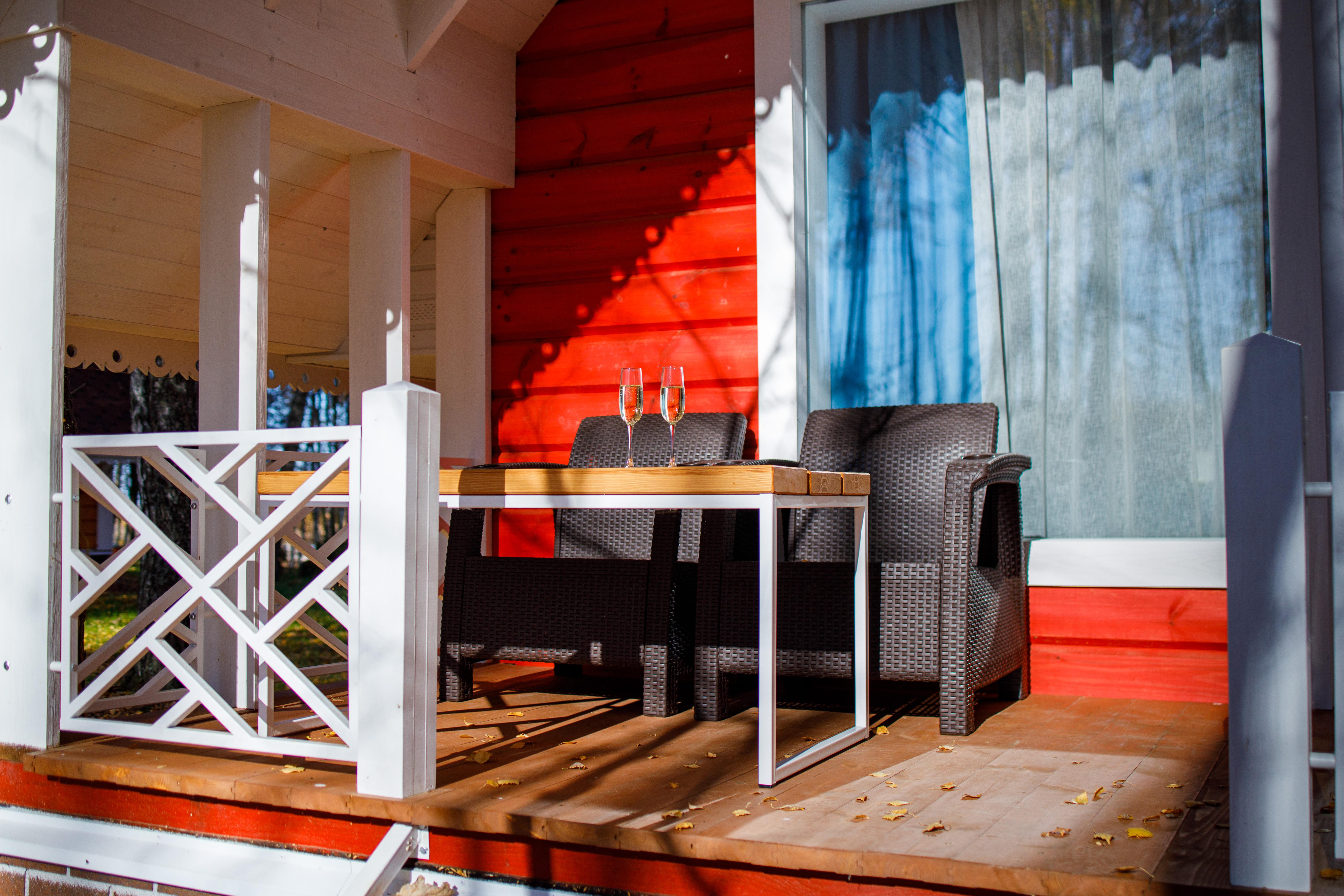 Коттедж с видом на лес