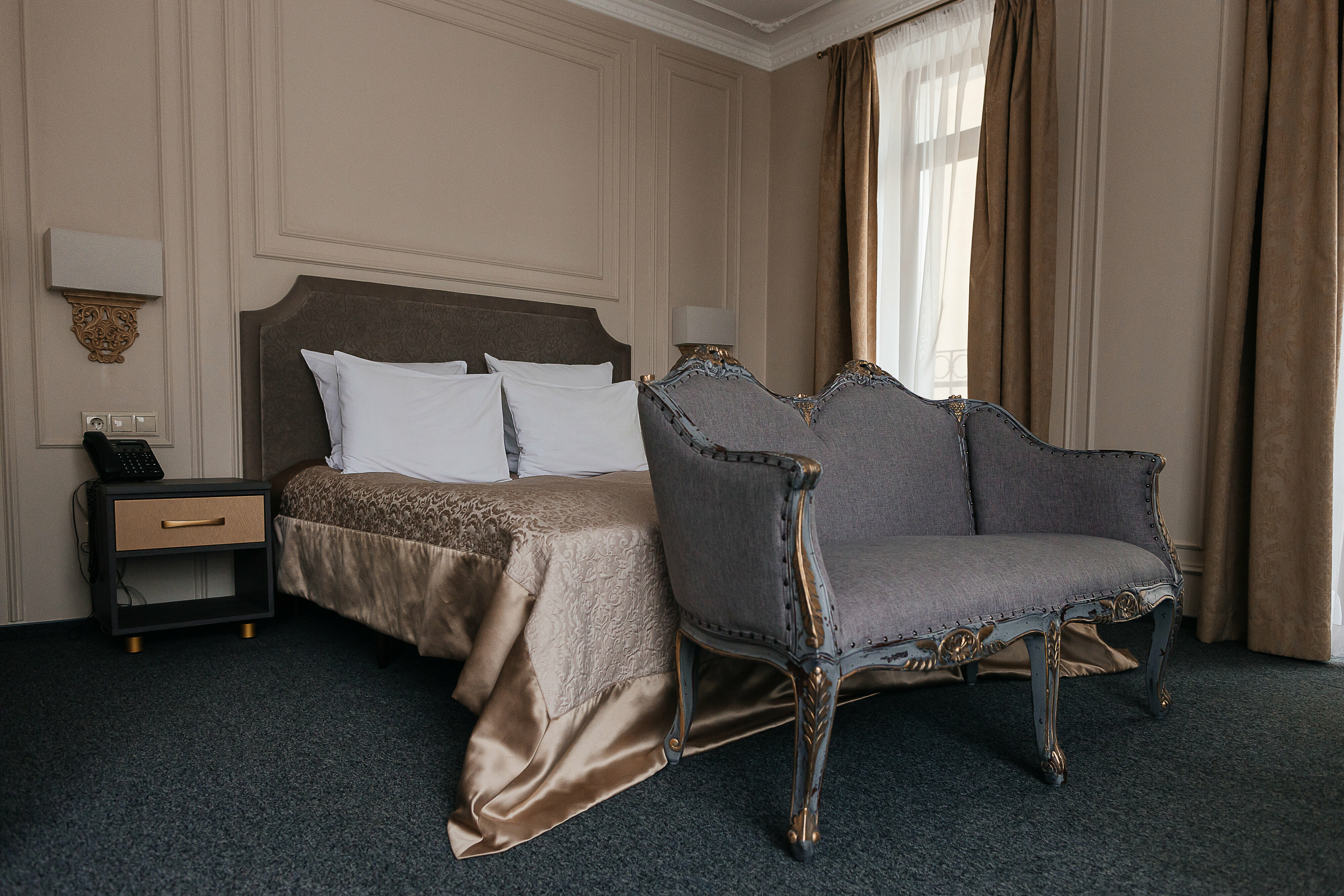 Улучшенный двухместный номер с 1 кроватью