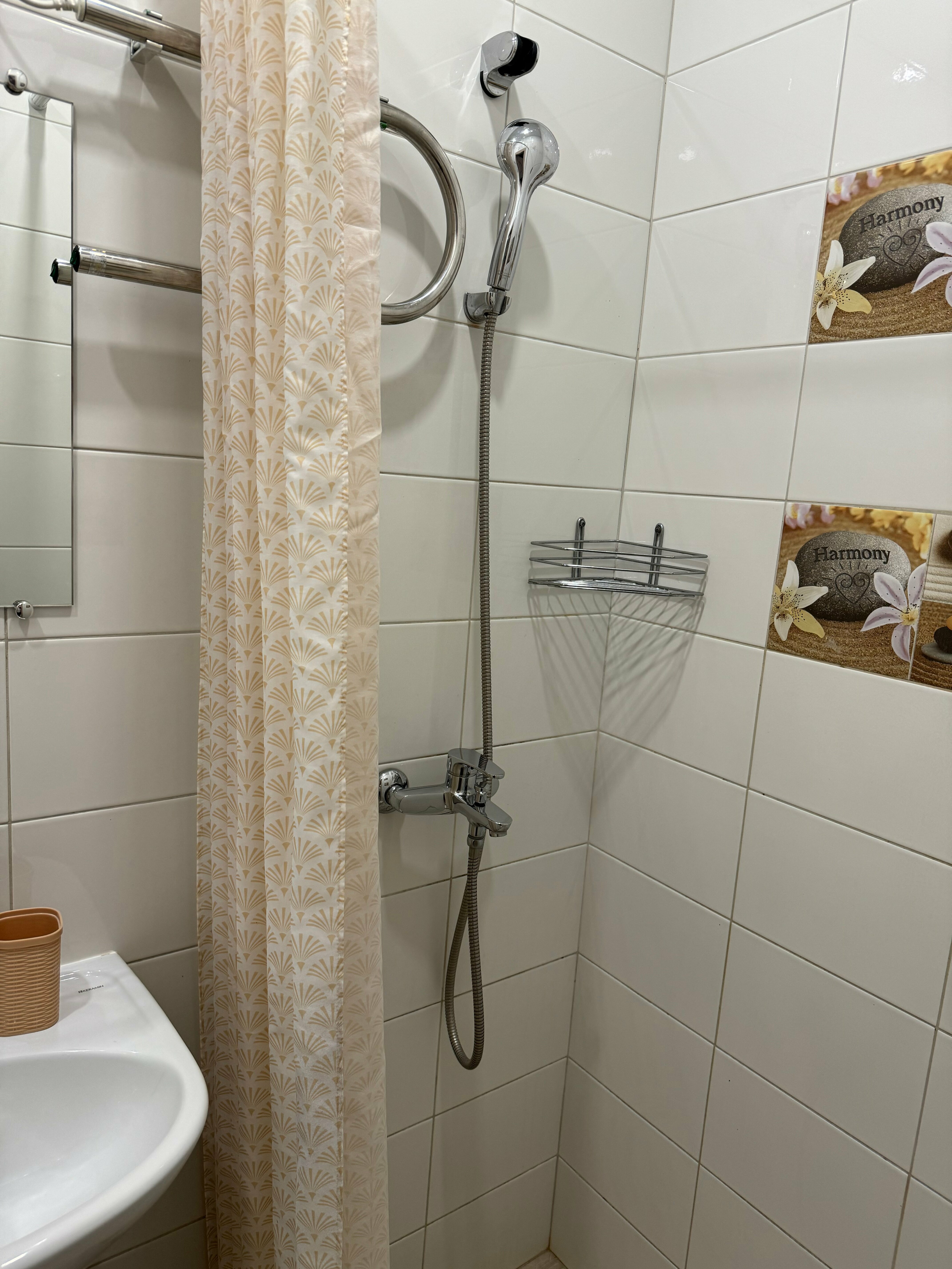 Cемейный номер с собственной ванной комнатой