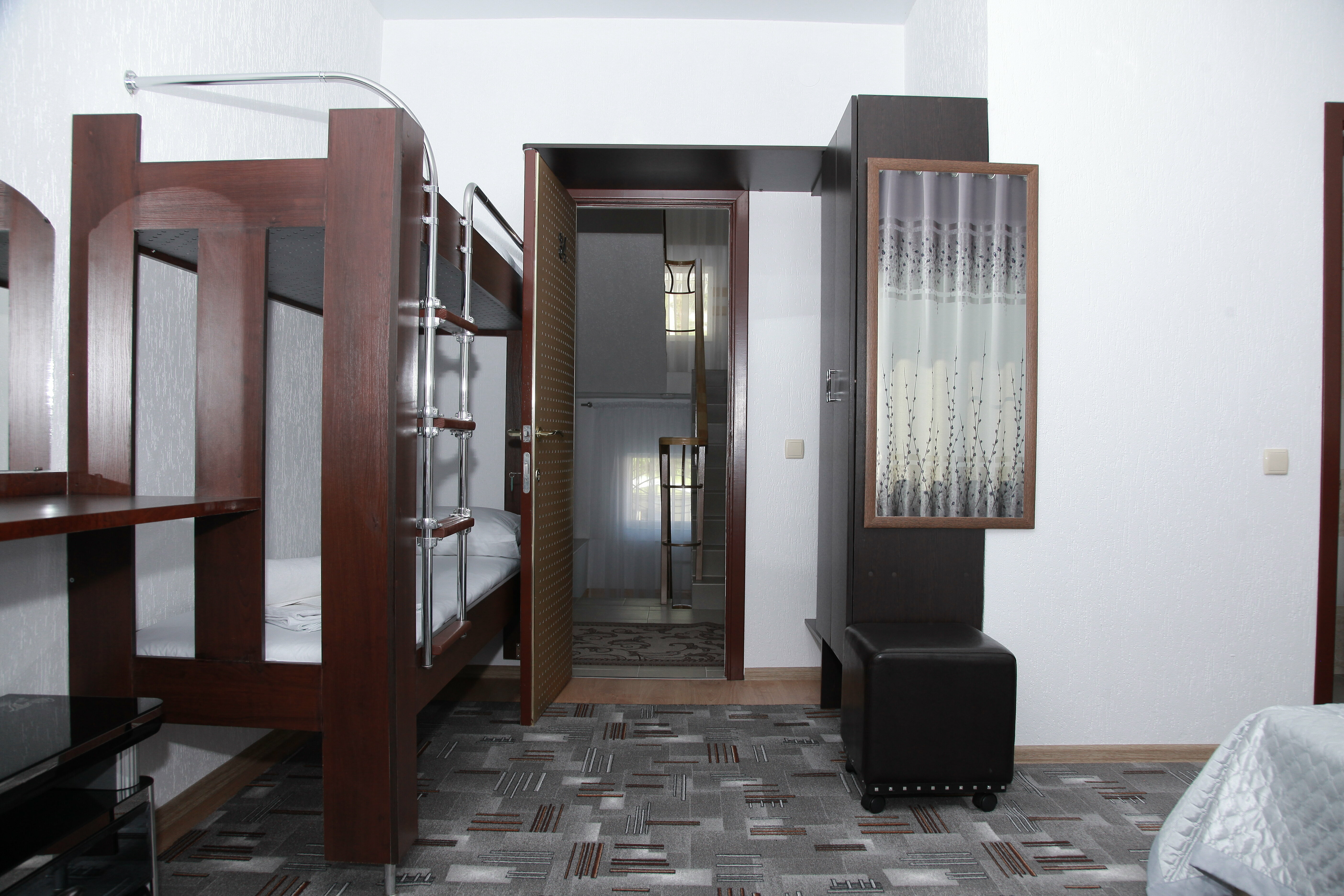 Стандартный четырехместный номер