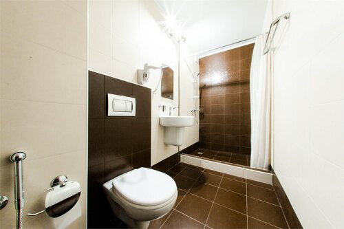 2х комнатный с мини кухней в Пицунда