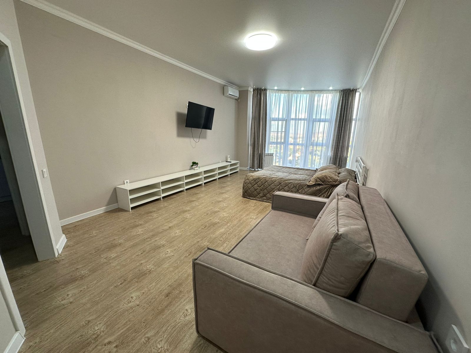 Апартаменты с балконом