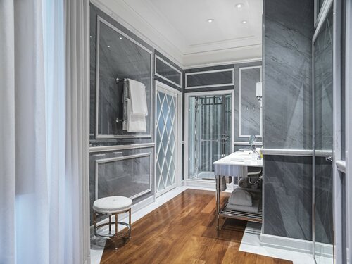 Номер «Делюкс» (Grand) в J. K Place Hotel Roma