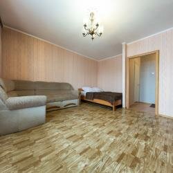 1-комнатные апартаменты стандарт в Турист на улице Побежимова