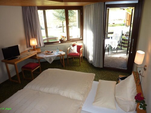 Двухместный номер с 1 двуспальной кроватью в Akzent Hotel Lawine