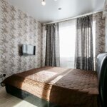 4-местные 2-комнатные апартаменты улучшенные с 1 двуспальной кроватью в Аренда38 на улице Дальневосточная