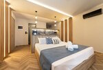 Mythic Blue Suite в Mythic Summer Hotel