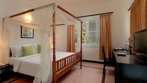 Deluxe Double Balcony в Amber Angkor Villa Hotel & SPA