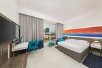Двухместный номер «Классик» с 1 двуспальной кроватью в Citymax Al Barsha