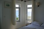 Двухместный номер с 1 двуспальной кроватью, частичный вид на море в Hideaway Hotel