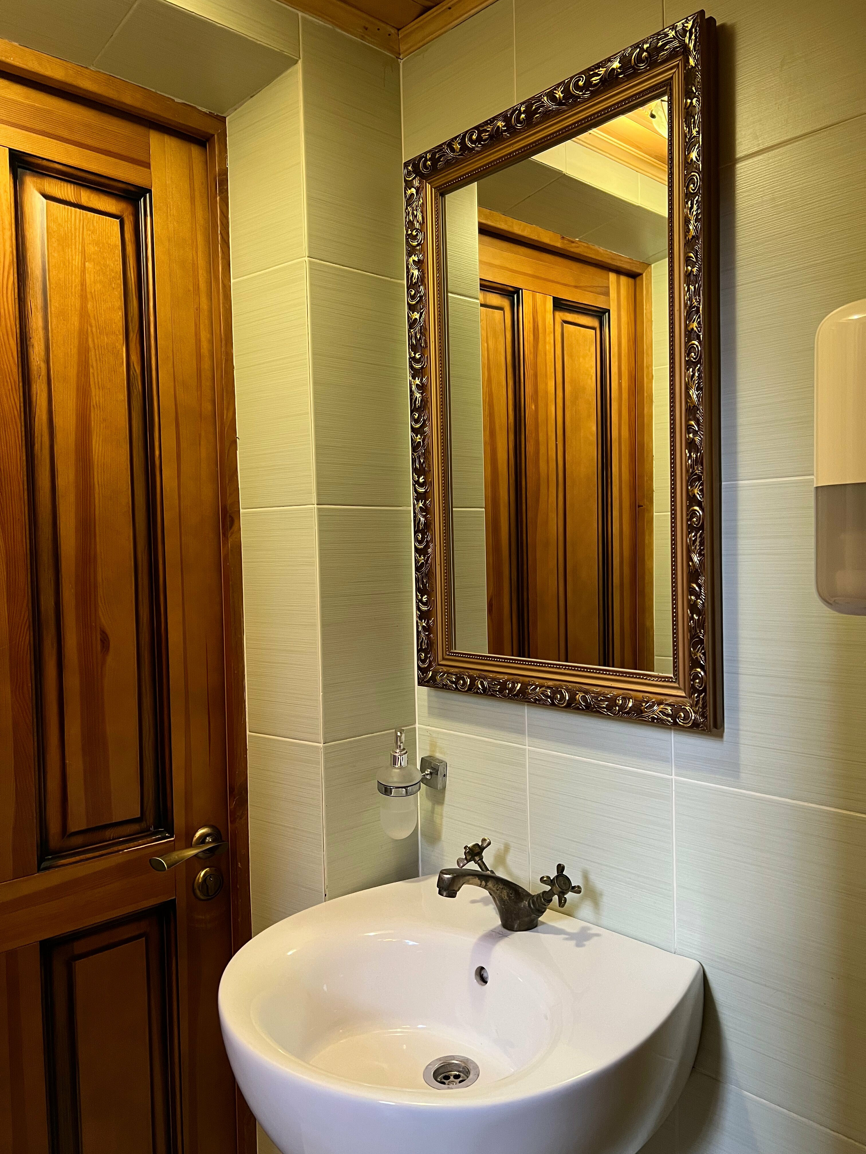 Коттедж Делюкс