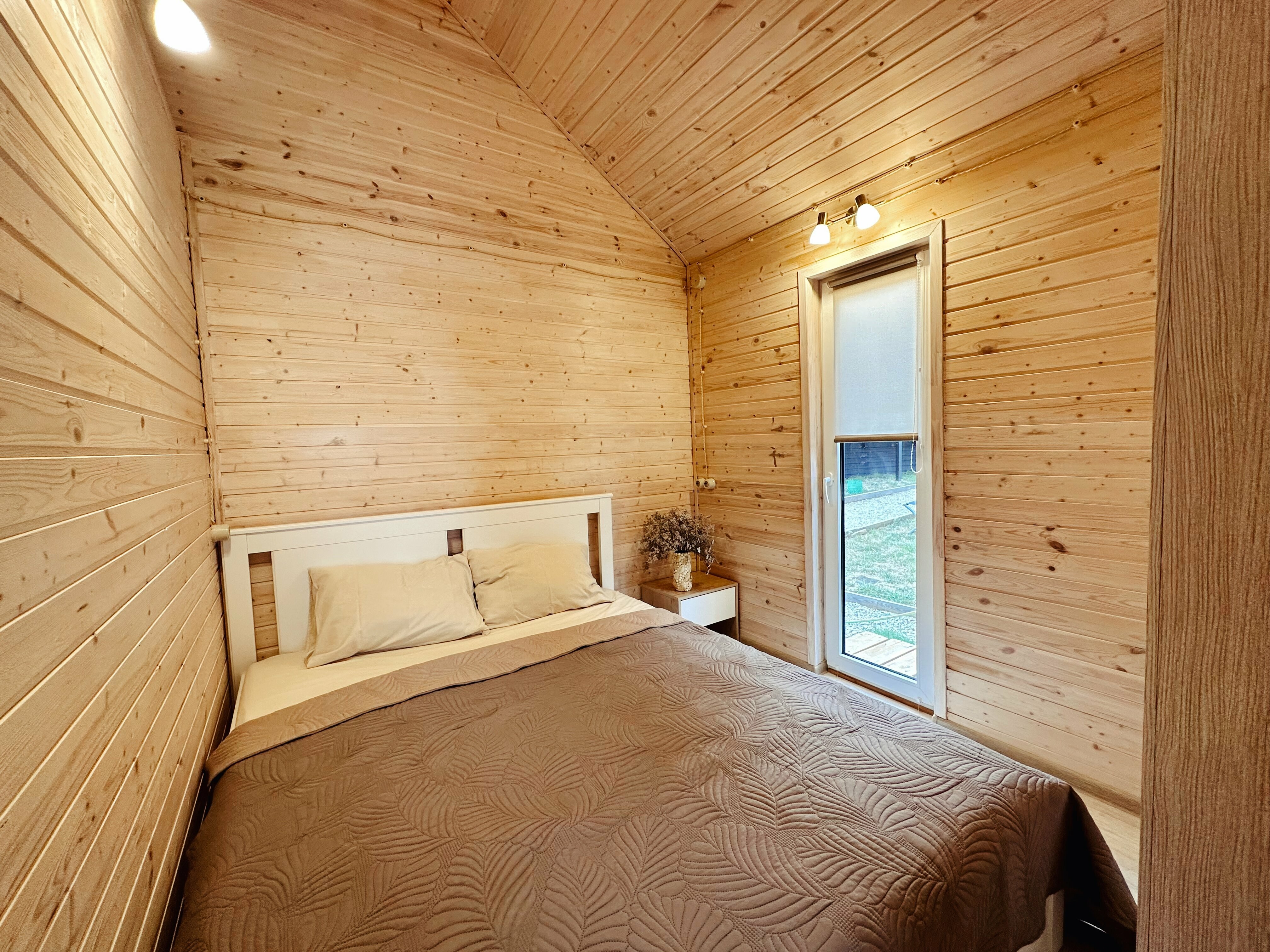 Улучшенный четырехместный номер