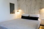 Номер для новобрачных в George & Joanna Suites