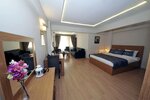 Семейный номер (King) в Aiza Suites