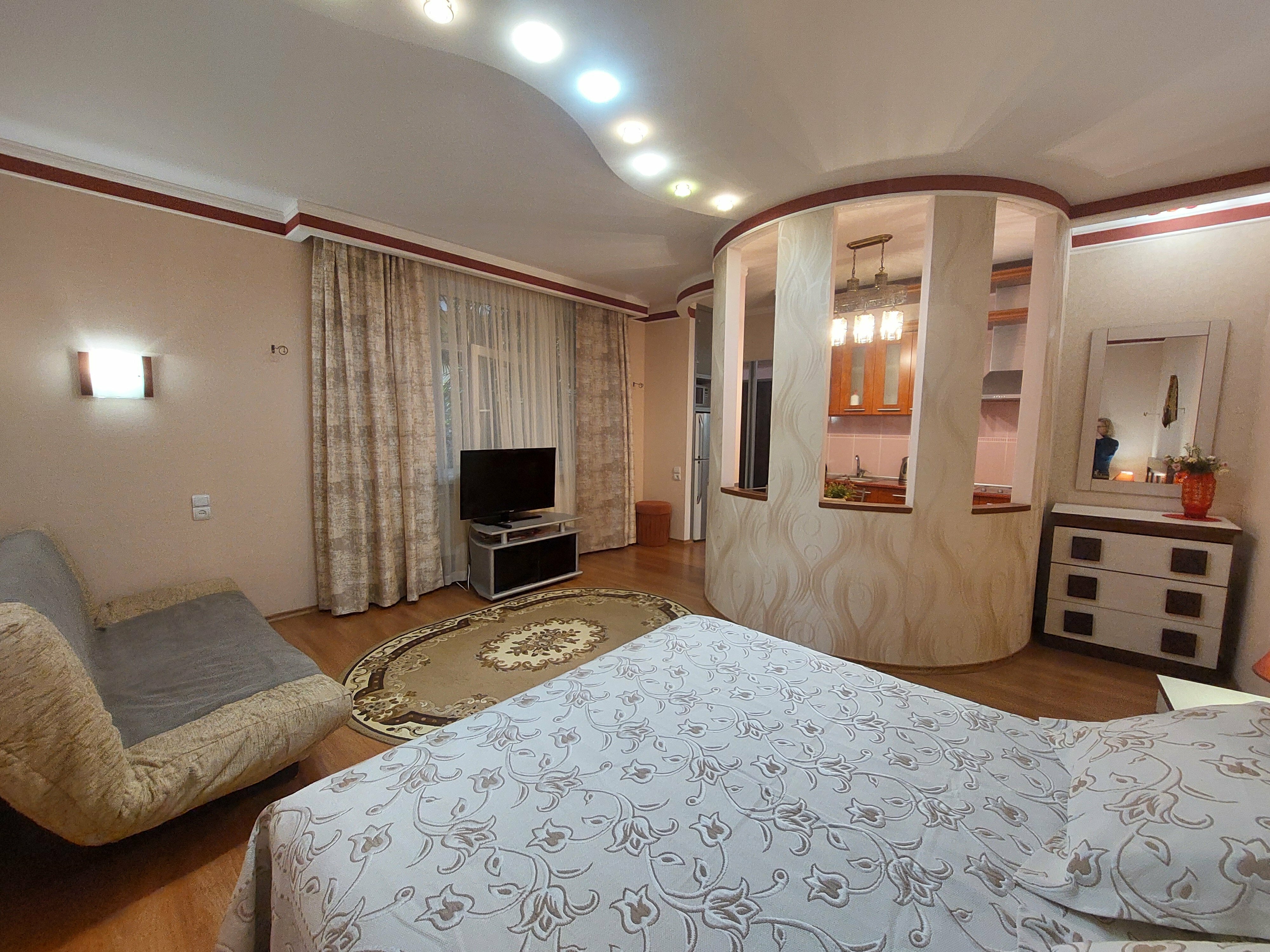 Улучшенный номер с кроватью размера «king-size»