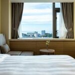 Номер премьер с 2 односпальными кроватями в Лотте Отель Владивосток