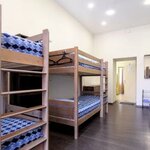 Кровать в 8-местном общем мужском номере (удобства на этаже) в ВладСтар ИНН
