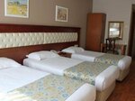 Трёхместный номер Standard в Asur Hotel