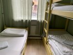 Кровать в 5- местном общем номере в Чехов