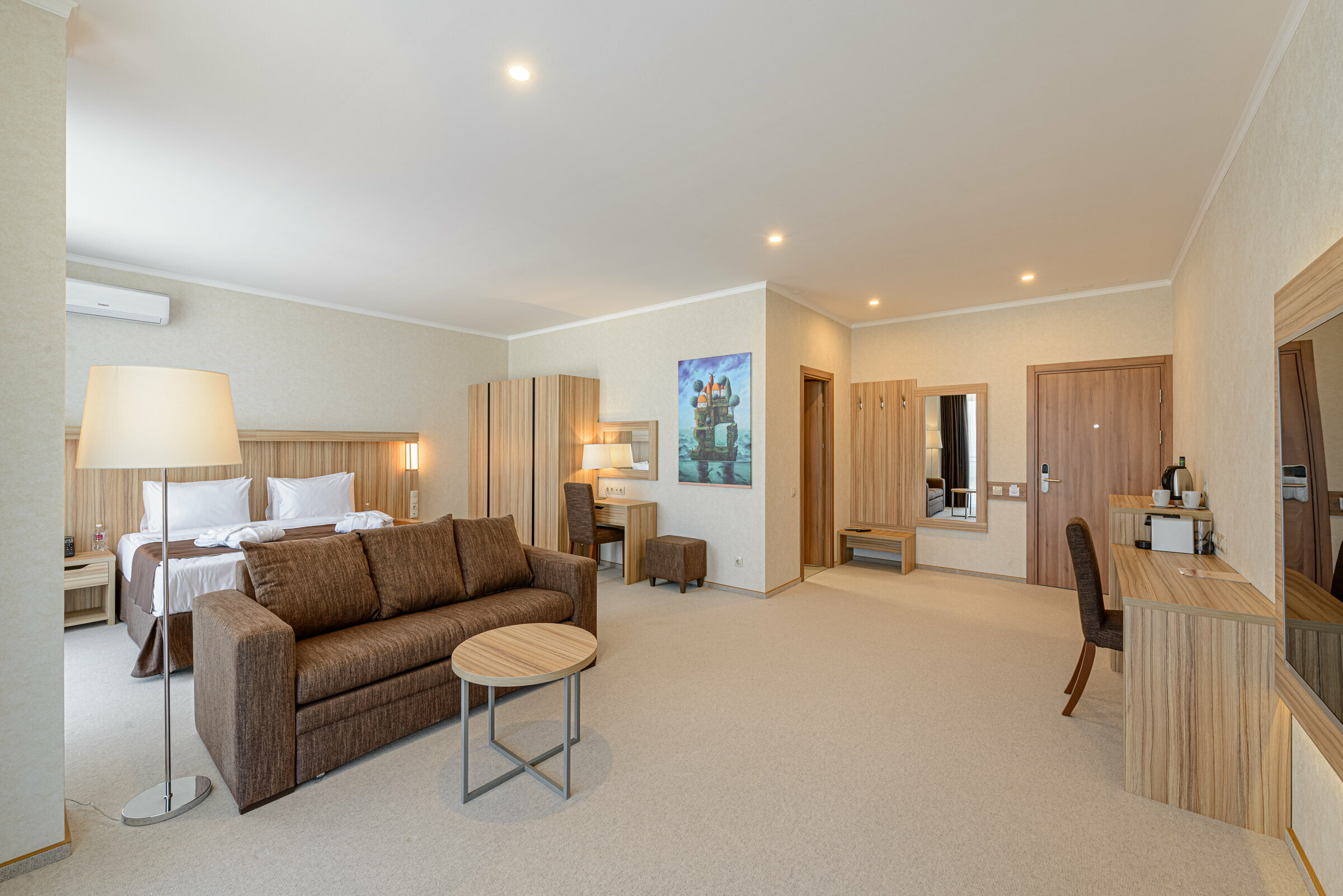 Номер-студия с балконом