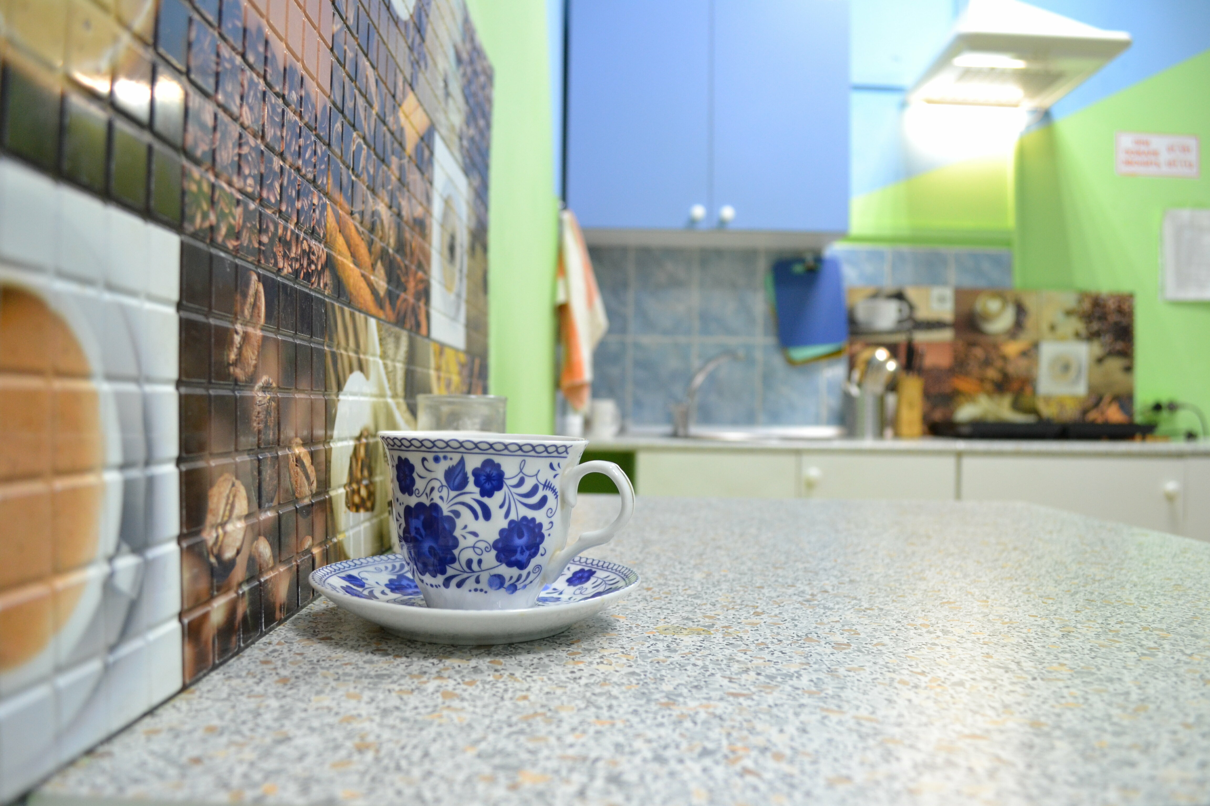 Кровать в общем 6-местном номере для женщин