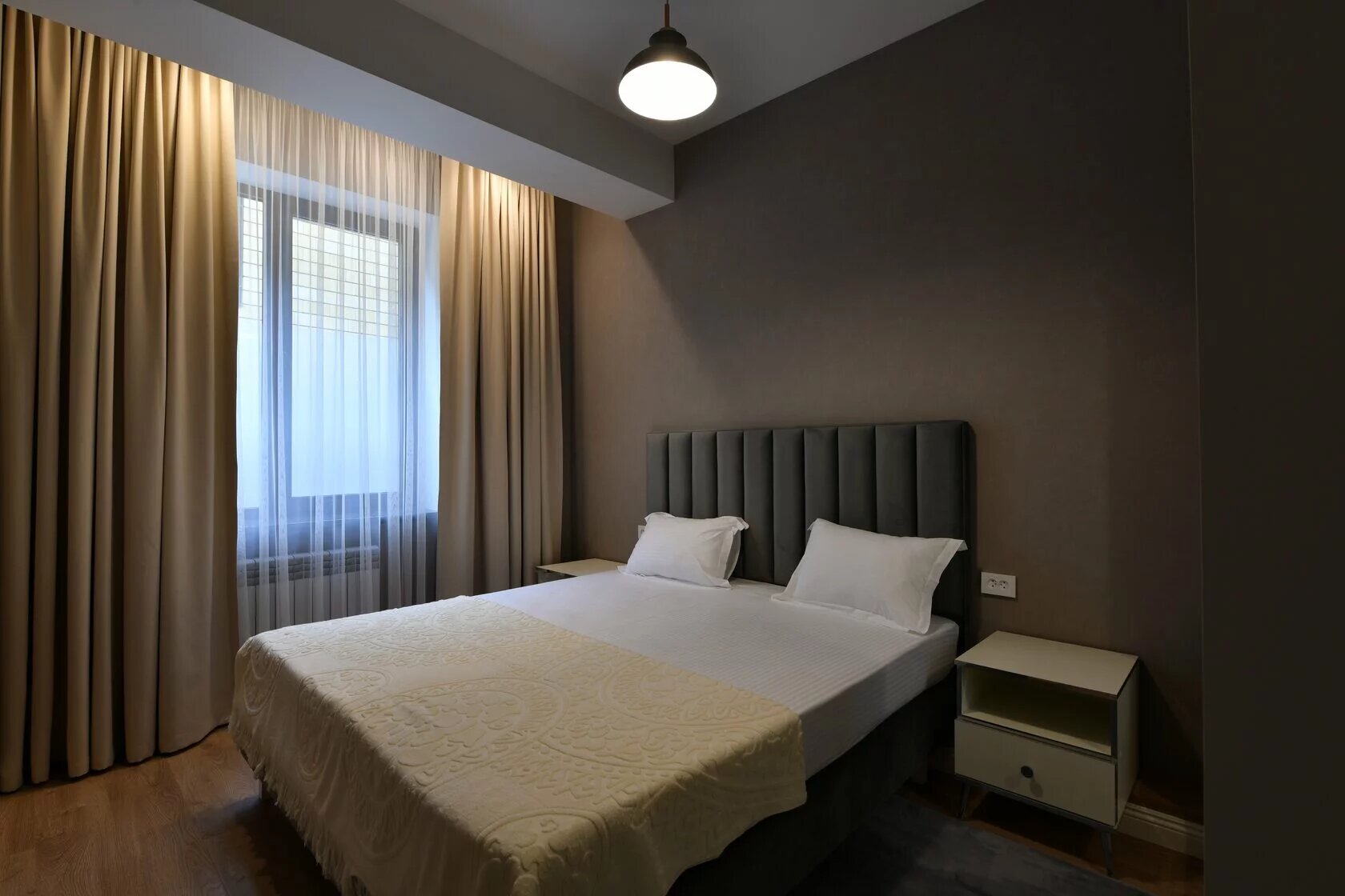 Трехместный номер «Комфорт» с душем