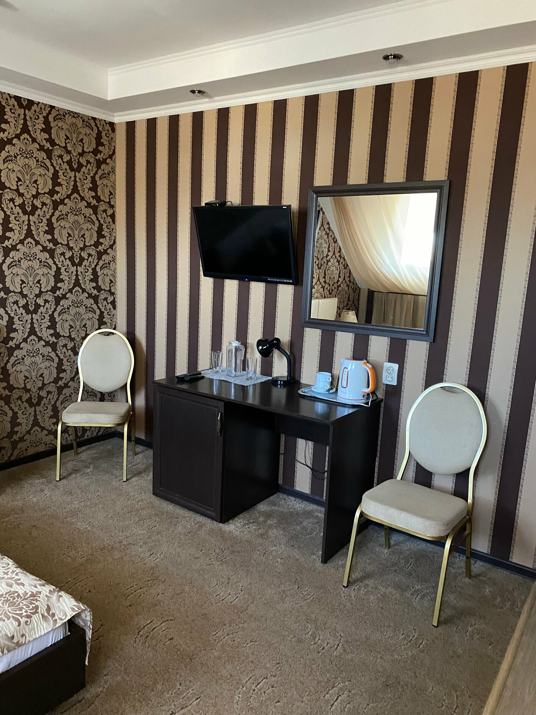 Двухместный номер с 2 отдельными кроватями и балконом