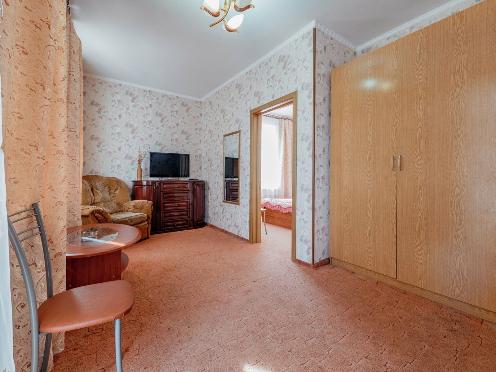 Семейный номер с балконом