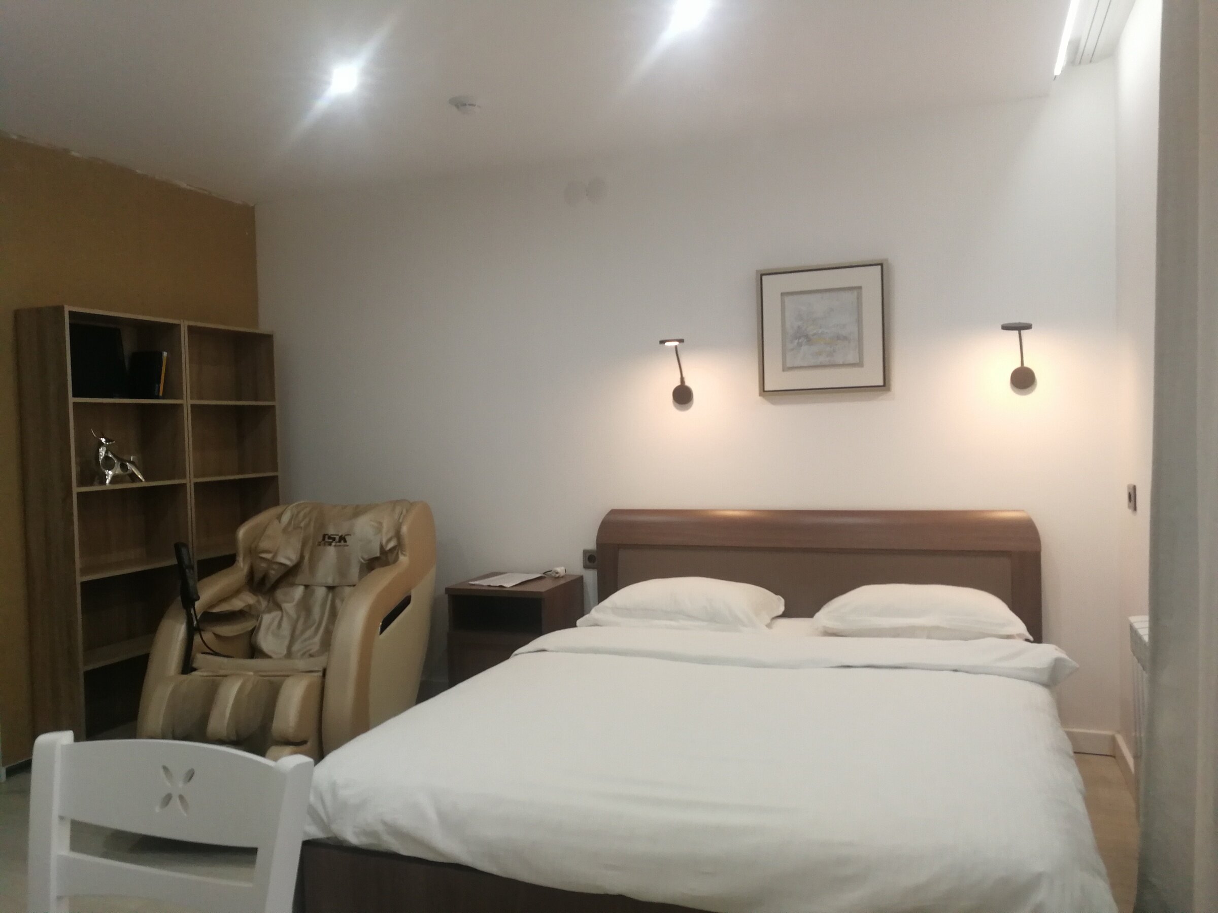 Номер-студия Делюкс