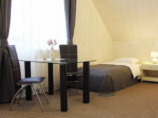 Двухместная комната с 2 кроватями и балконом